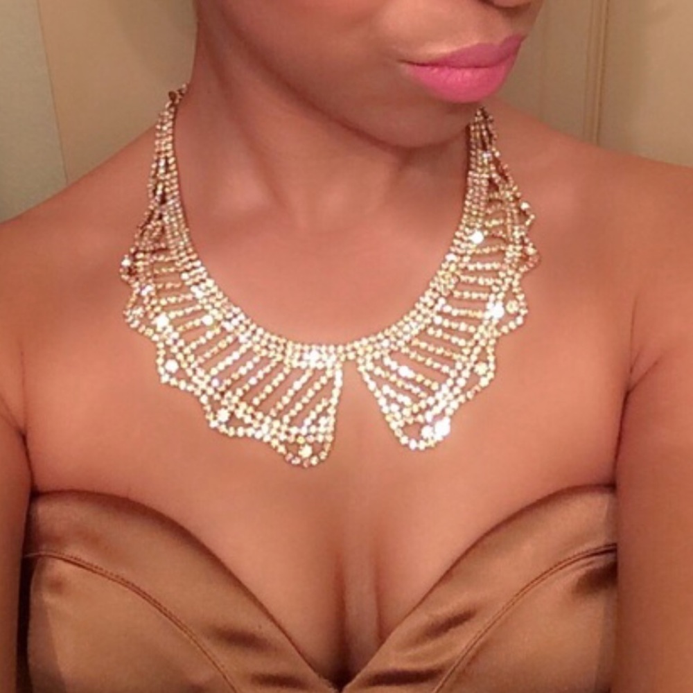 Bib necklace